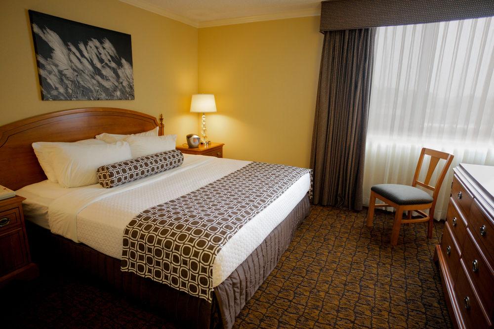 Doubletree By Hilton Madison East Hotel Eksteriør billede