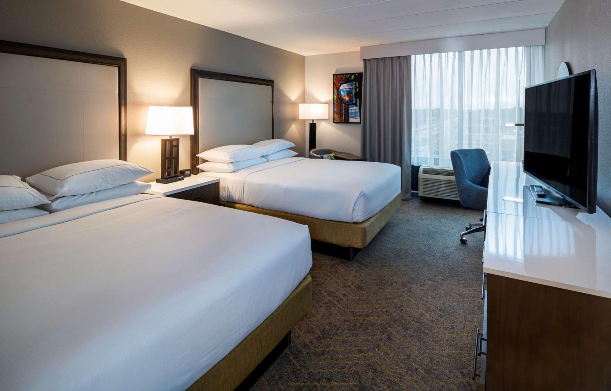 Doubletree By Hilton Madison East Hotel Eksteriør billede